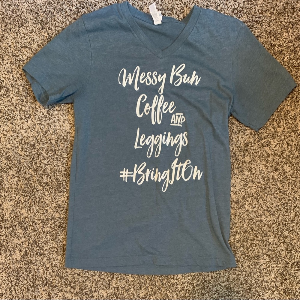 V-neck tee